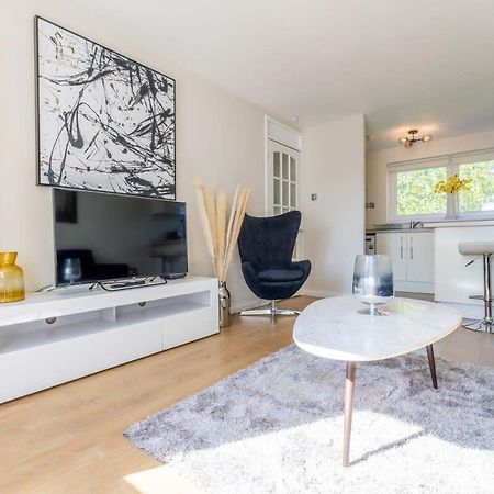 Stunning City Centre 1 Bed With Free Parking グラスゴー エクステリア 写真
