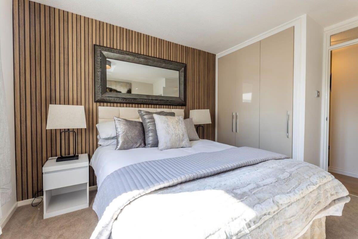 Stunning City Centre 1 Bed With Free Parking グラスゴー エクステリア 写真