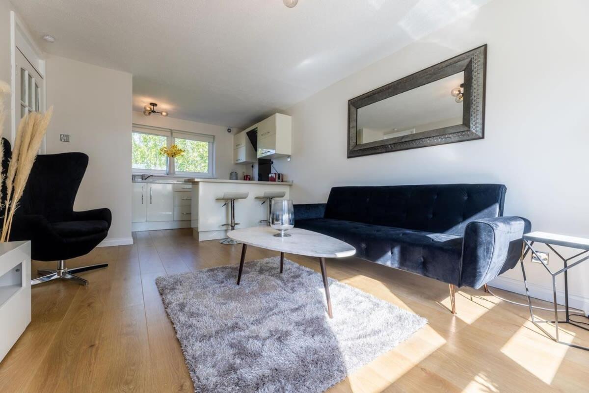 Stunning City Centre 1 Bed With Free Parking グラスゴー エクステリア 写真